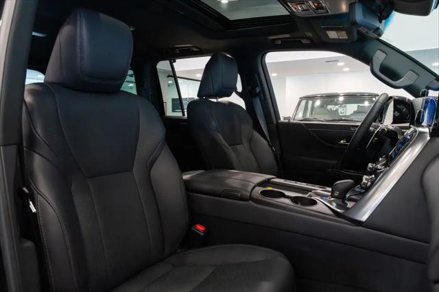 2025 Lexus LX Overtrail