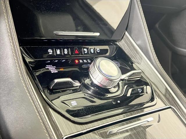 2022 Jeep Wagoneer Series III 4x4
