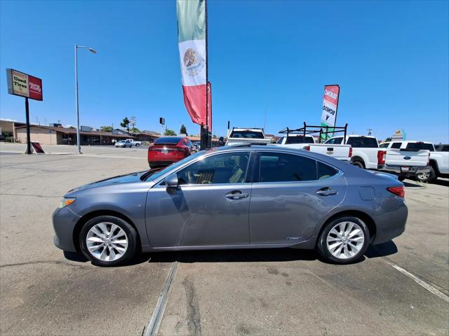 2013 Lexus ES 300h ES 300h