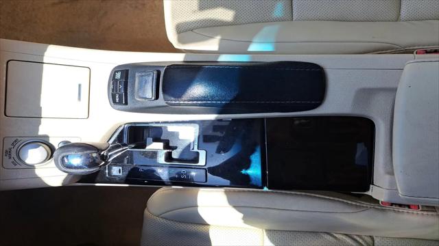 2013 Lexus ES 300h ES 300h