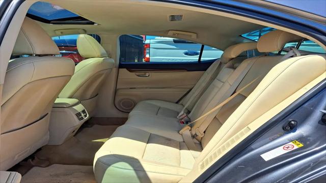 2013 Lexus ES 300h ES 300h