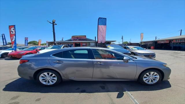 2013 Lexus ES 300h ES 300h
