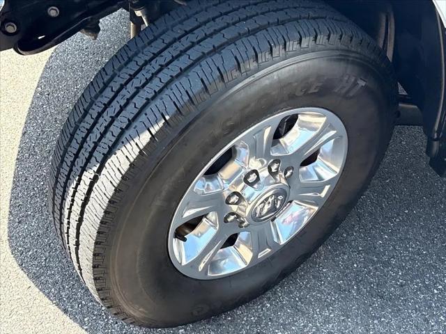 2023 Ram 2500 Big Horn Crew Cab 4x4 64 Box
