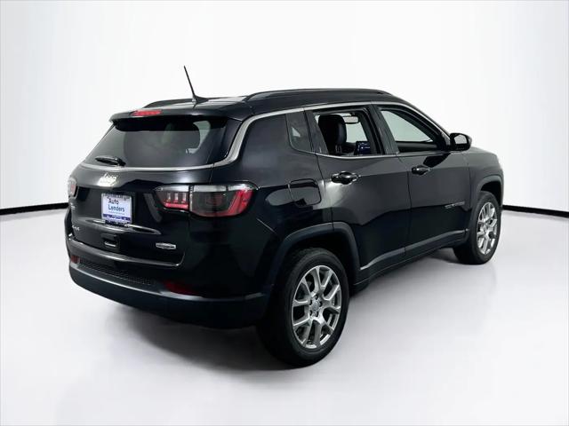 2022 Jeep Compass Latitude Lux 4x4