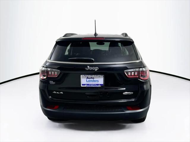 2022 Jeep Compass Latitude Lux 4x4