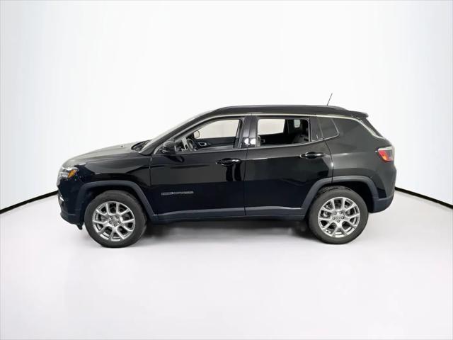 2022 Jeep Compass Latitude Lux 4x4