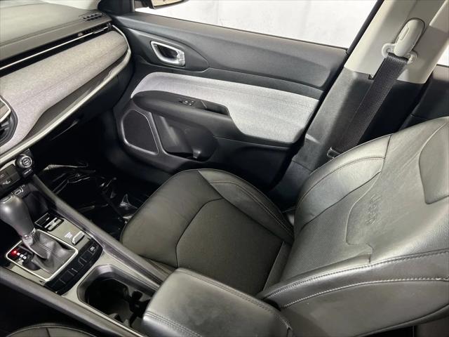 2022 Jeep Compass Latitude Lux 4x4