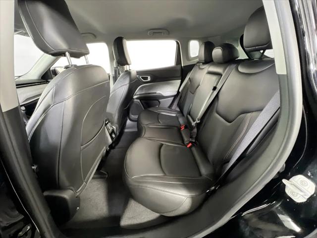 2022 Jeep Compass Latitude Lux 4x4