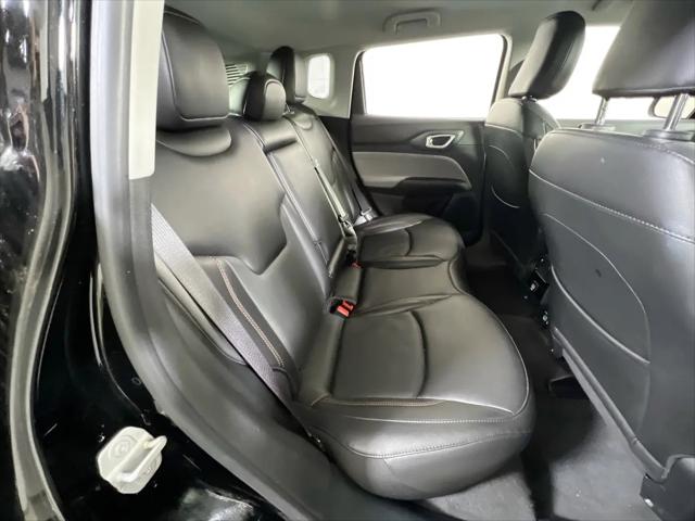 2022 Jeep Compass Latitude Lux 4x4