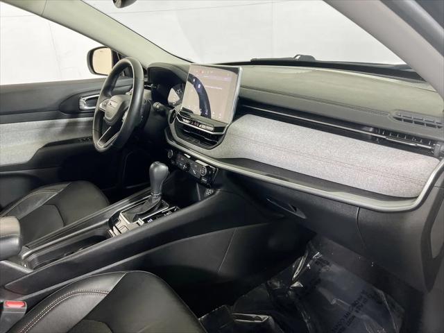 2022 Jeep Compass Latitude Lux 4x4