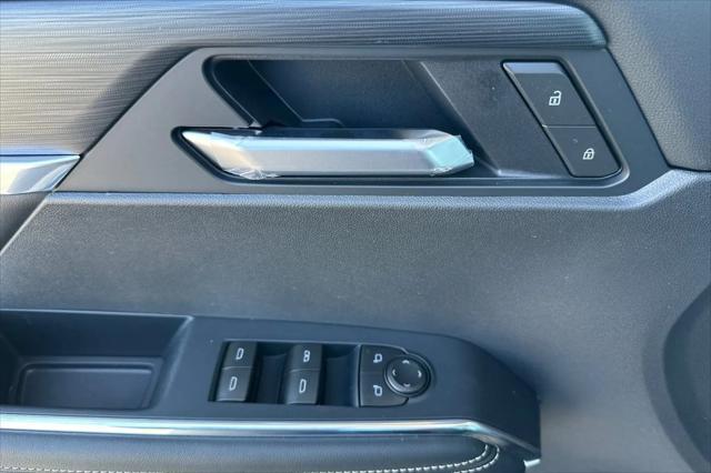 2026 GMC Acadia Elevation FWD