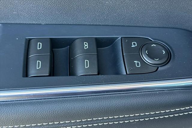 2026 GMC Acadia Elevation FWD
