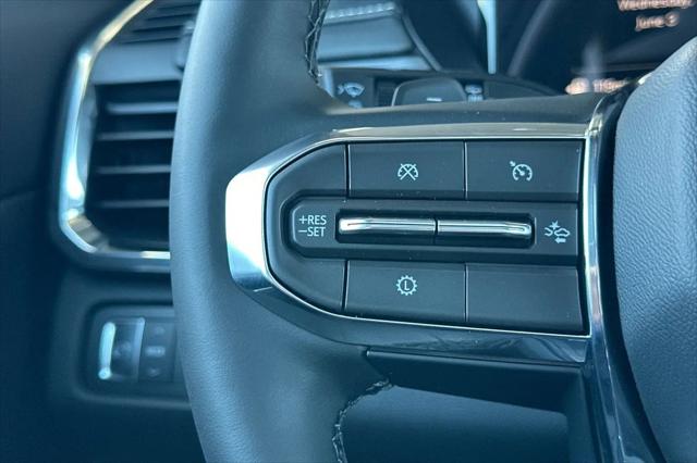 2026 GMC Acadia Elevation FWD