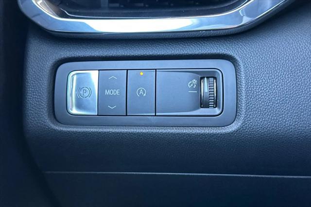 2026 GMC Acadia Elevation FWD