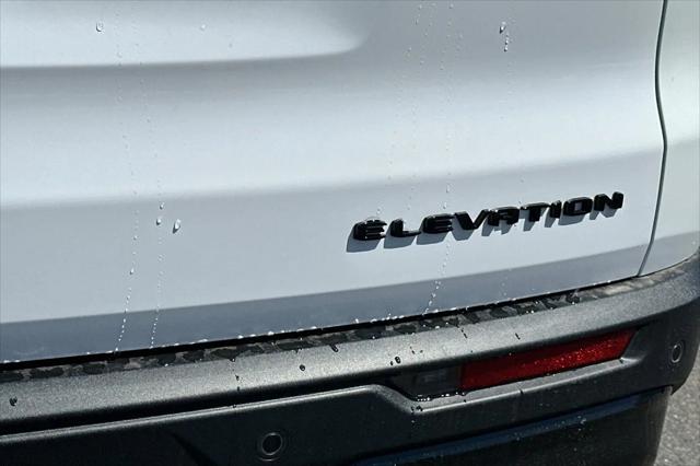 2026 GMC Acadia Elevation FWD