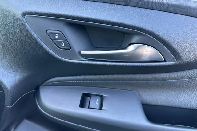 2026 Buick NV Sport Touring FWD