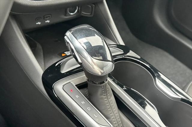 2026 Buick NV Sport Touring FWD