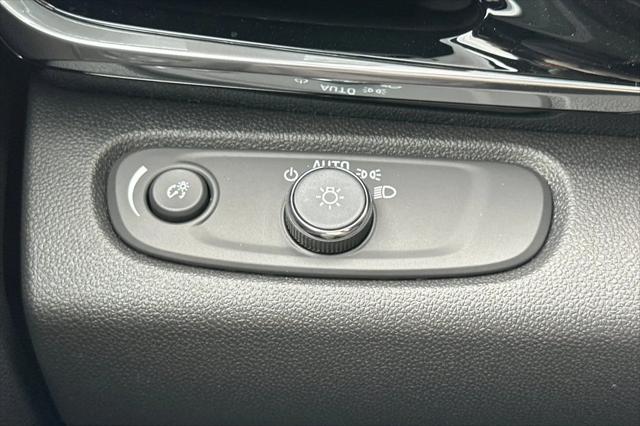 2026 Buick NV Sport Touring FWD