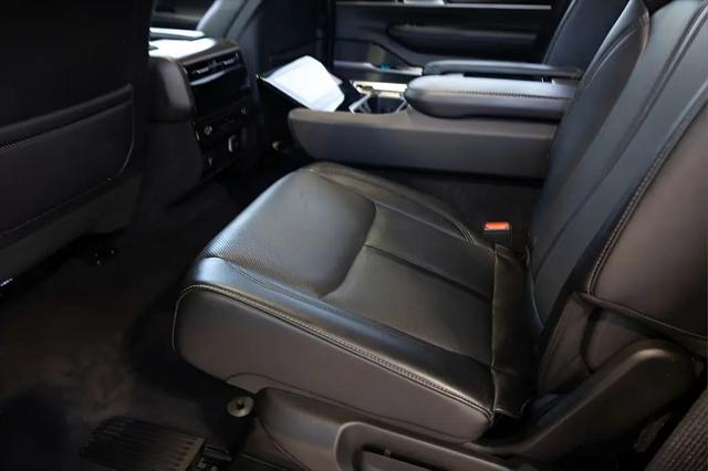 2024 Jeep Grand Wagoneer L 4x4