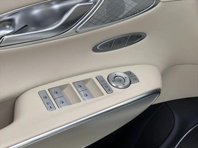 2024 Genesis GV70 2.5T AWD