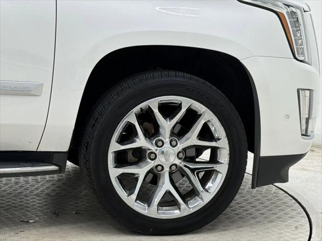 2019 Cadillac Escalade Luxury