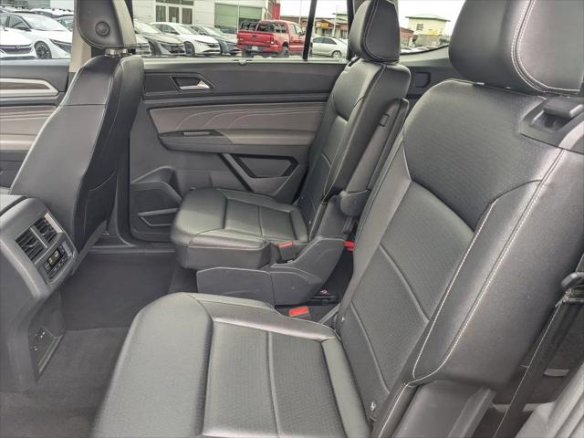 2022 Volkswagen Atlas 3.6L V6 SE w/Technology