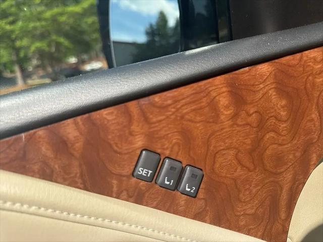 2018 INFINITI QX80 Standard