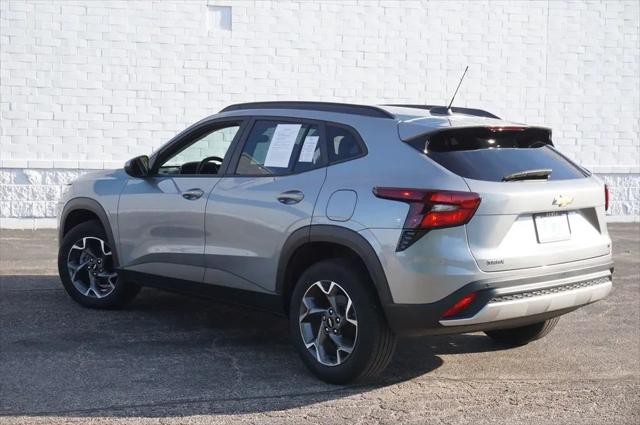 2024 Chevrolet Trax FWD LT