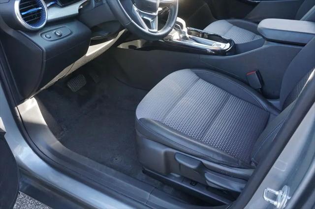 2024 Chevrolet Trax FWD LT