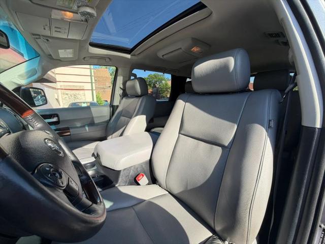 2013 Toyota Sequoia Platinum 5.7L V8