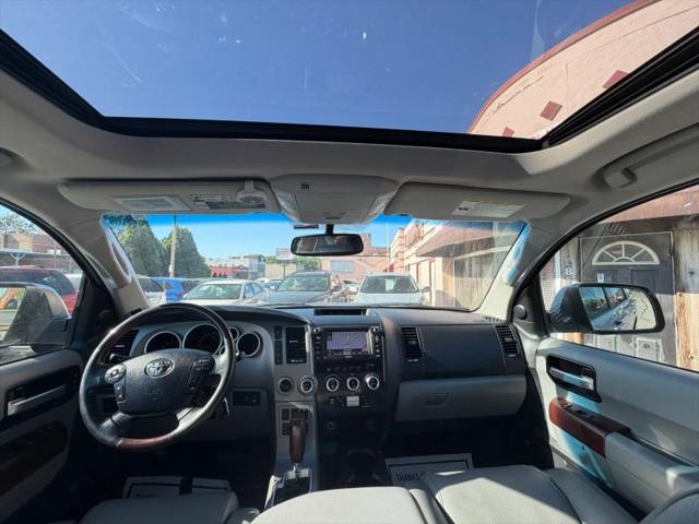 2013 Toyota Sequoia Platinum 5.7L V8