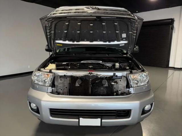 2013 Toyota Sequoia Platinum 5.7L V8