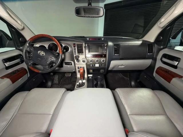 2013 Toyota Sequoia Platinum 5.7L V8