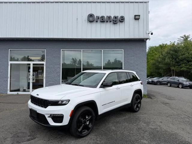 2025 Jeep Grand Cherokee Limited 4x4 for sale in Fitchburg, MA
