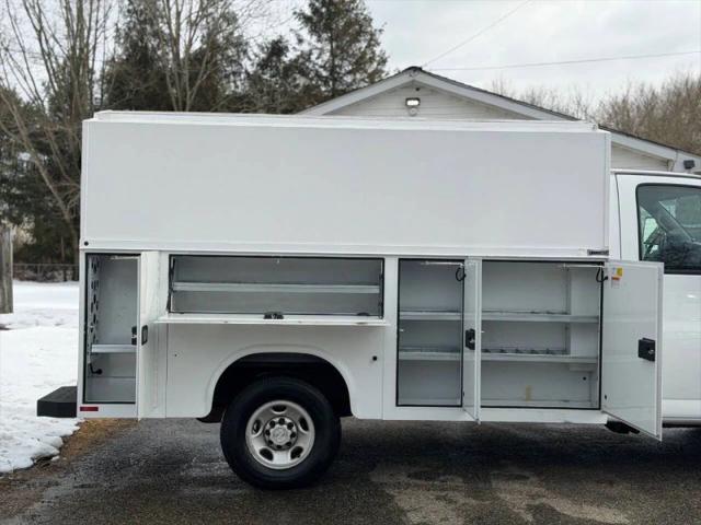 2020 Chevrolet Express Cutaway Work Van