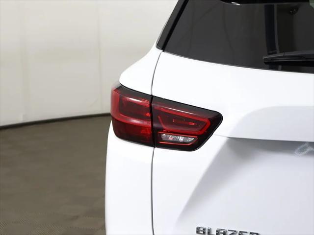 2025 Chevrolet Blazer AWD 2LT