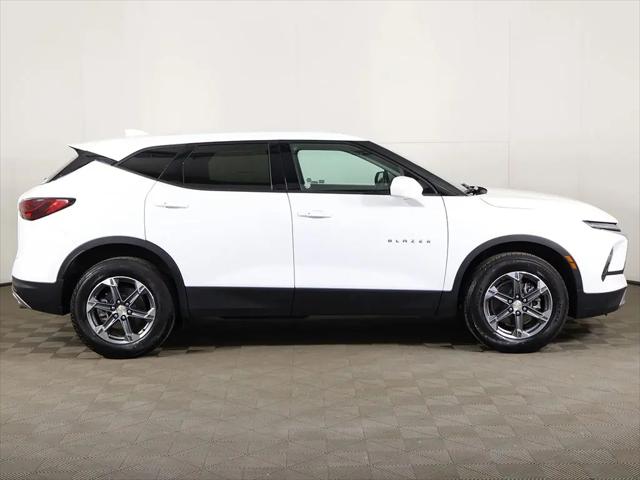 2025 Chevrolet Blazer AWD 2LT