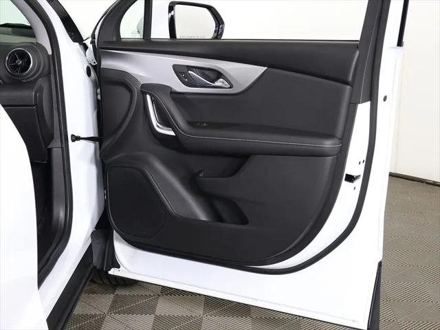 2025 Chevrolet Blazer AWD 2LT