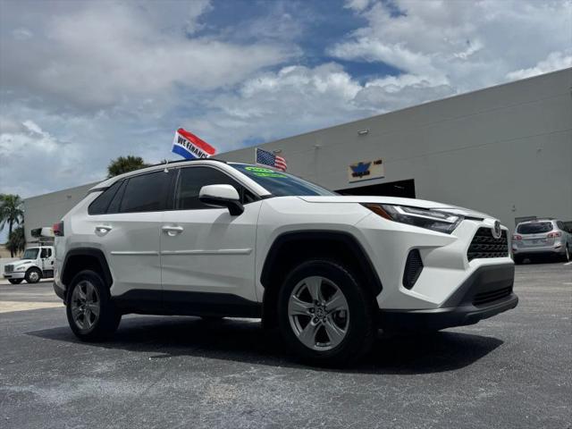 2024 Toyota RAV4 XLE