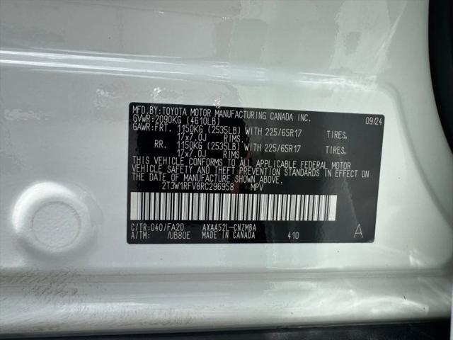 2024 Toyota RAV4 XLE