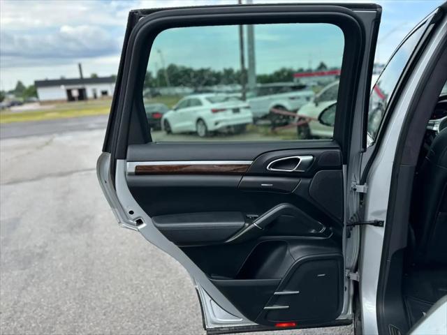 2014 Porsche Cayenne Turbo S