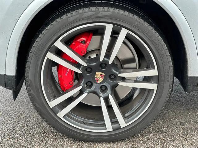 2014 Porsche Cayenne Turbo S