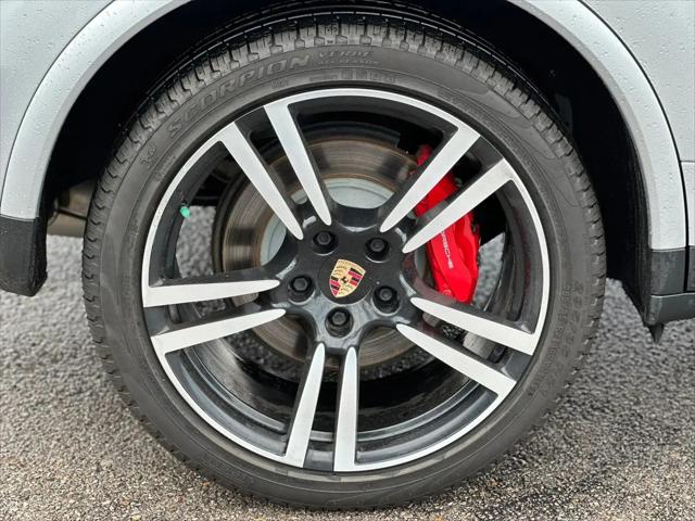 2014 Porsche Cayenne Turbo S