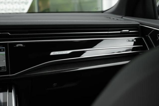 2026 Audi Q8 Premium Plus 55 TFSI quattro Tiptronic