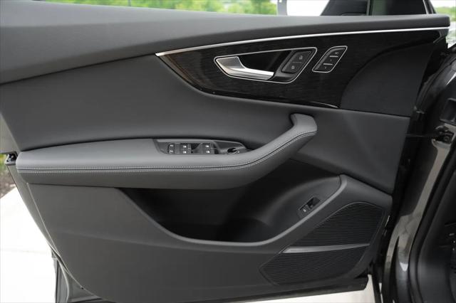 2026 Audi Q8 Premium Plus 55 TFSI quattro Tiptronic