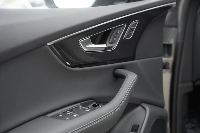 2026 Audi Q8 Premium Plus 55 TFSI quattro Tiptronic