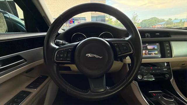 2016 Jaguar XF 35t Prestige