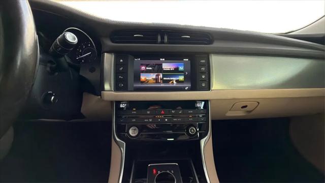 2016 Jaguar XF 35t Prestige