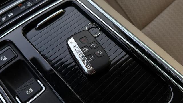 2016 Jaguar XF 35t Prestige