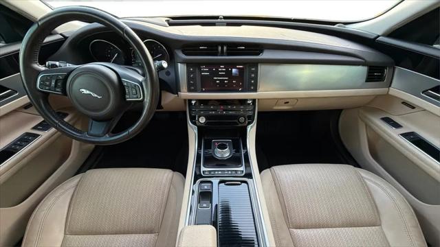2016 Jaguar XF 35t Prestige